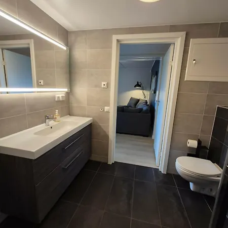 Apartman 3 Bedroom With Terrace And Free Parking Ålesund